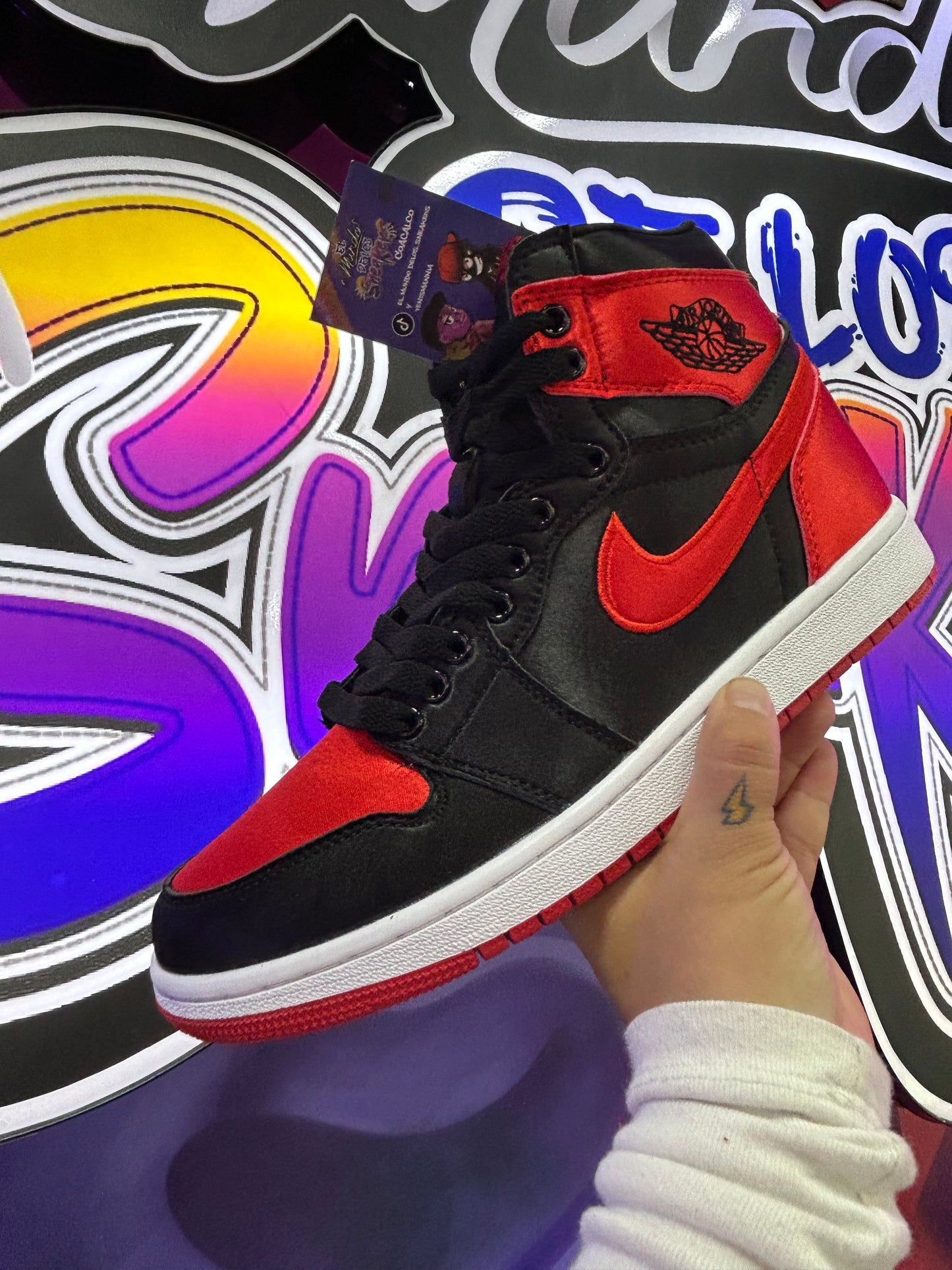 Retro 1 Satin Bred